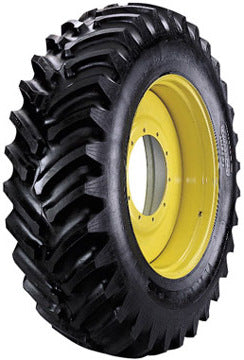 Titan Hi Traction Lug Radial R-1